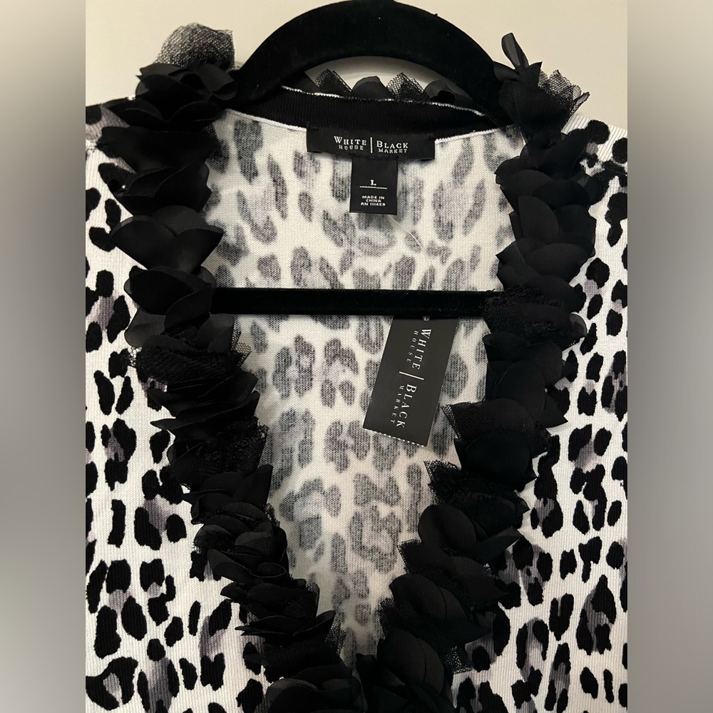 WHBM Button Up Top - Picture 3 of 6